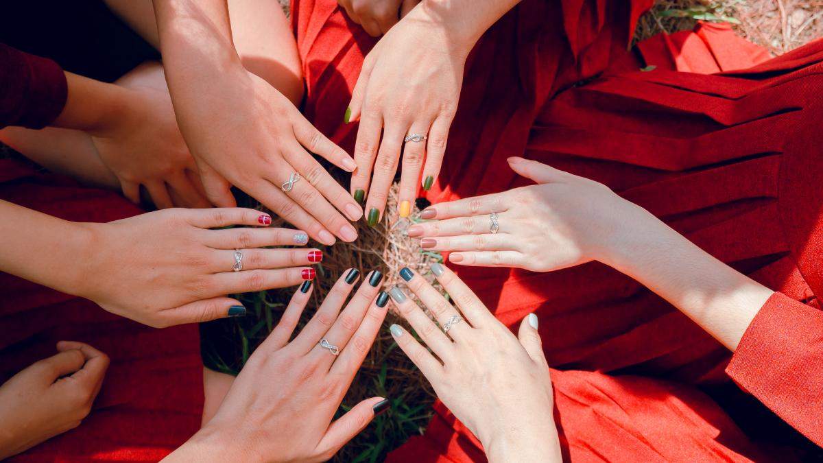 Как ухаживать за ногтями летом: советы и фото Как ухаживать за ногтями летом: советы и фото
