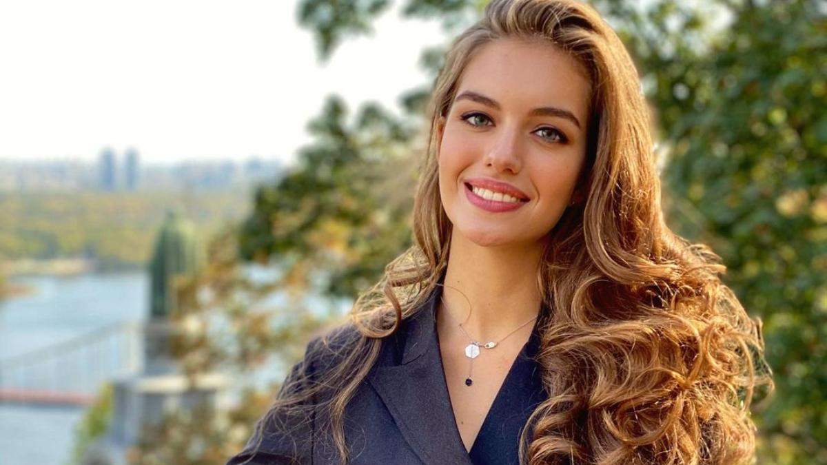 Как ухаживать за собой: жена Дмитрия Комарова открыла бьюти-секреты Как ухаживать за собой: жена Дмитрия Комарова открыла бьюти-секреты