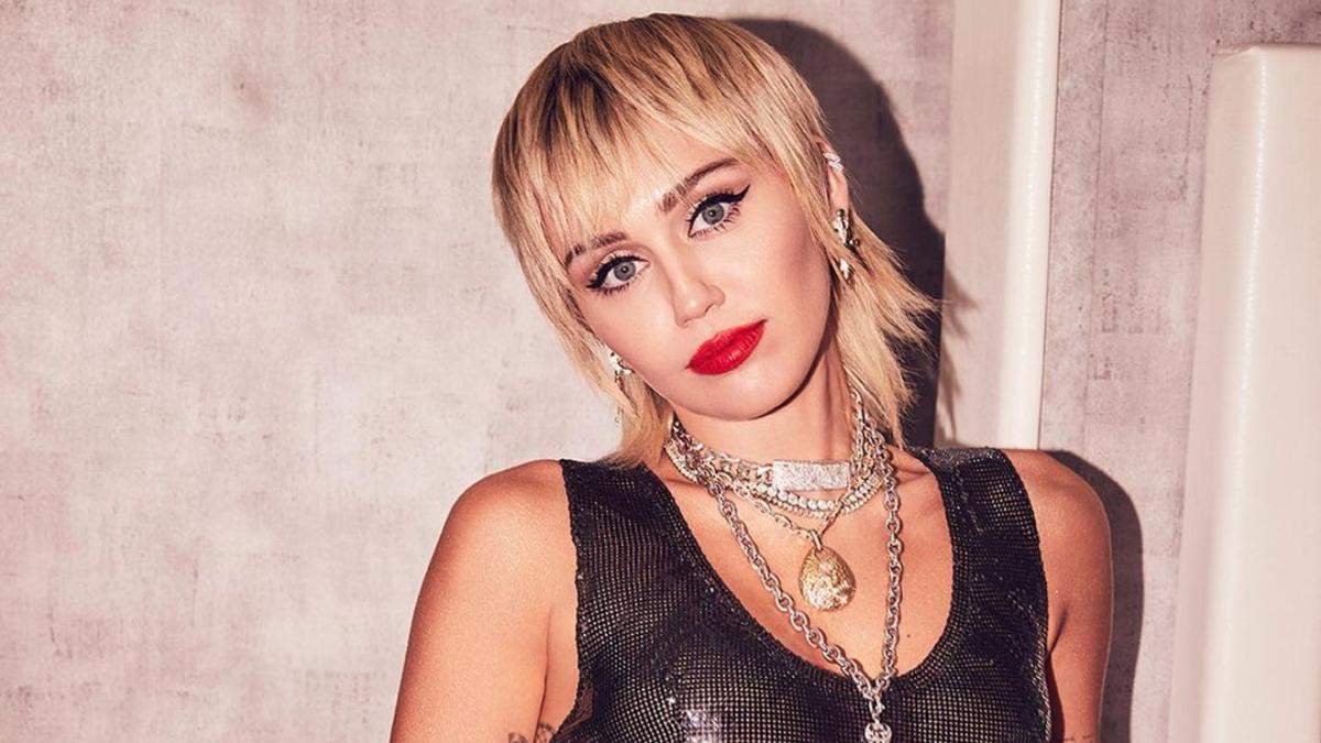 Наймодніші зачіски 2021 року: назвали hair-стилісти Наймодніші зачіски 2021 року: назвали hair-стилісти