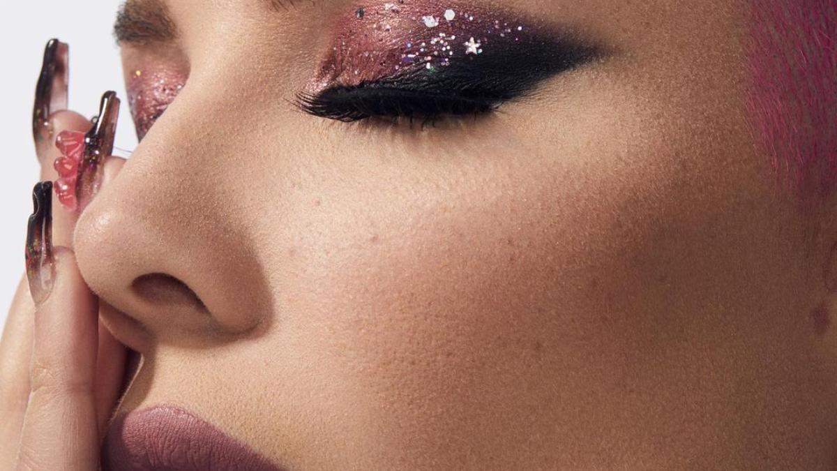 Співачка Halsey презентувала б’юті-бренд – відео Співачка Halsey презентувала б’юті-бренд – відео