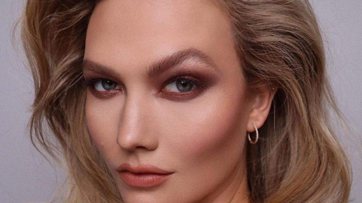 Як зробити сексуальний макіяж: б’юті-трюки для створення smoky eyes Як зробити сексуальний макіяж: б’юті-трюки для створення smoky eyes