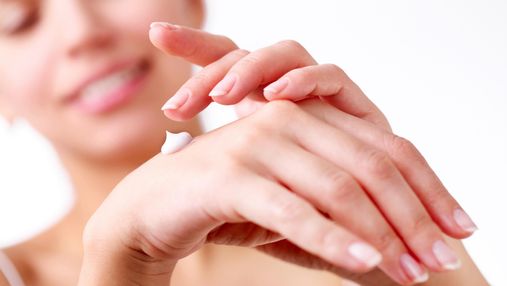 Как восстановить кожу рук в домашних условиях: простые правила