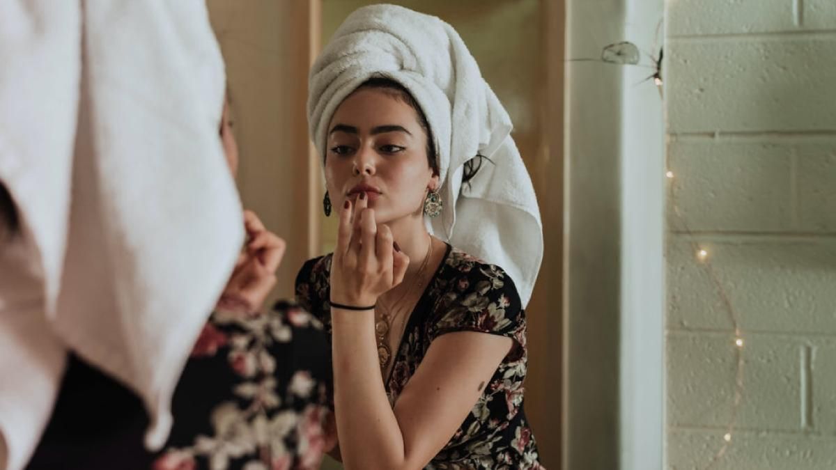 Как ухаживать за лицом в домашних условиях: 3 простых рецепта Как ухаживать за лицом в домашних условиях: 3 простых рецепта