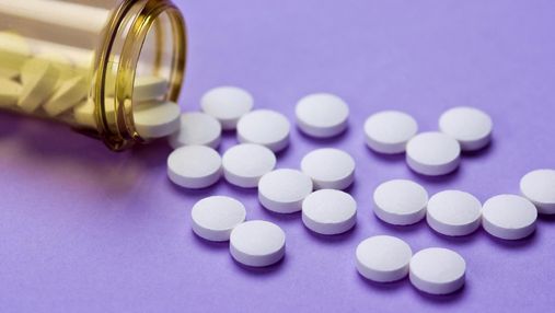 Чи можна використовувати аспірин у боротьбі проти вугрів: що кажуть експерти