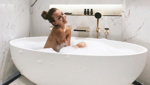 Для хорошого самопочуття та ідеального тіла: що варто додати у ванну під час купання