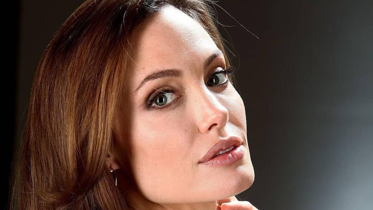 5 секретів краси і мудрості Анджеліни Джолі: фото