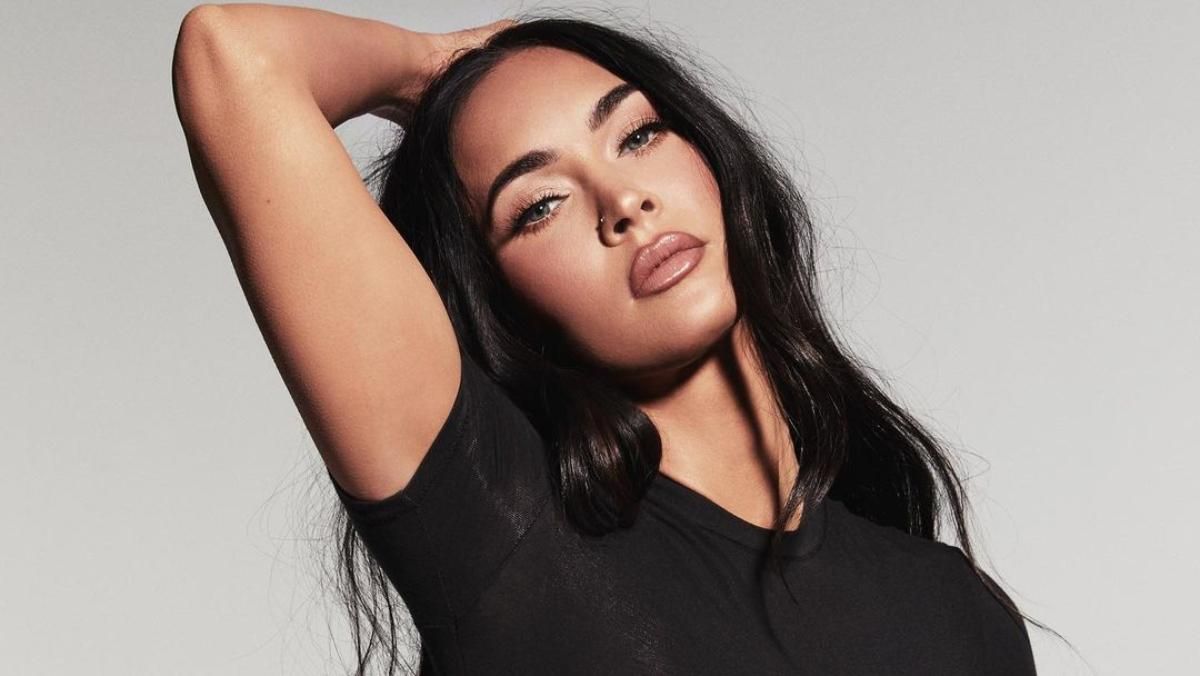 Как выглядит дочь дьявола: Меган Фокс кардинально сменила имидж – фото нового цвета волос Как выглядит дочь дьявола: Меган Фокс кардинально сменила имидж – фото нового цвета волос